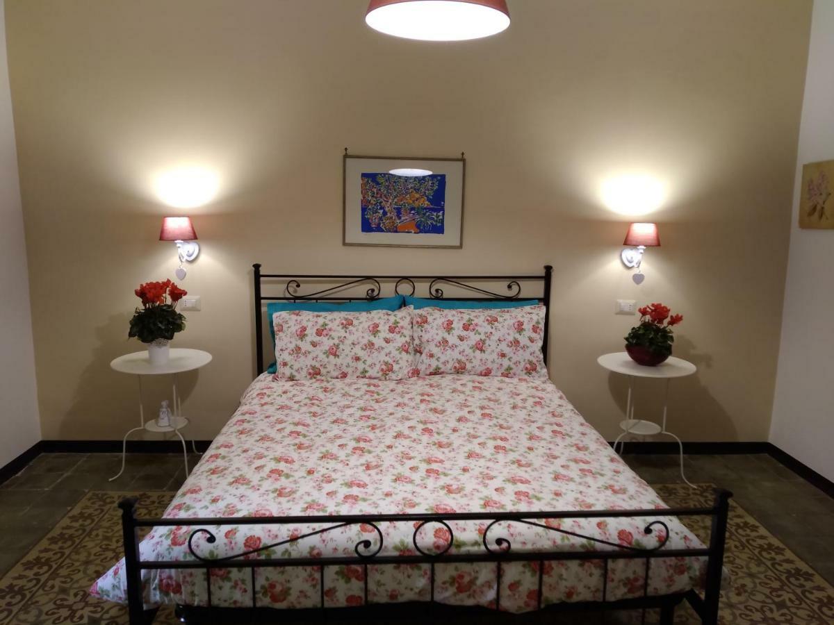 Una Scala Dal Centro Agrigento Kültér fotó